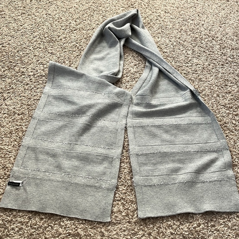 Talbots Gray Silver Tinsel Stripe Warm Winter Scarf w/ Ribbing - Picture 4 of 7